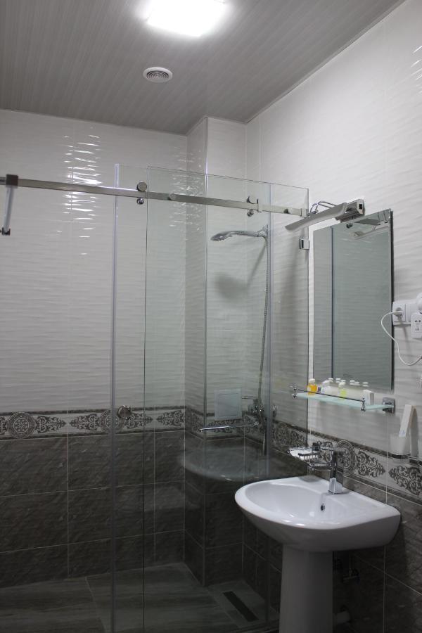 Hotel Shosh Modern Tasken Kültér fotó