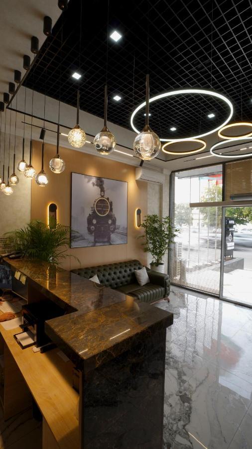 Hotel Shosh Modern Tasken Kültér fotó